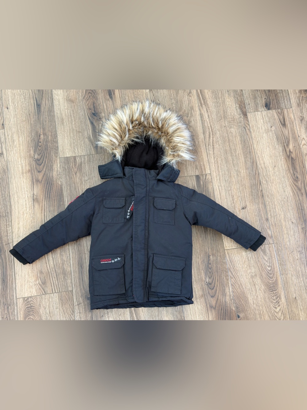 Canada 🇨🇦 super triple goose coat jacket 3T black weather gear fur hood EUC